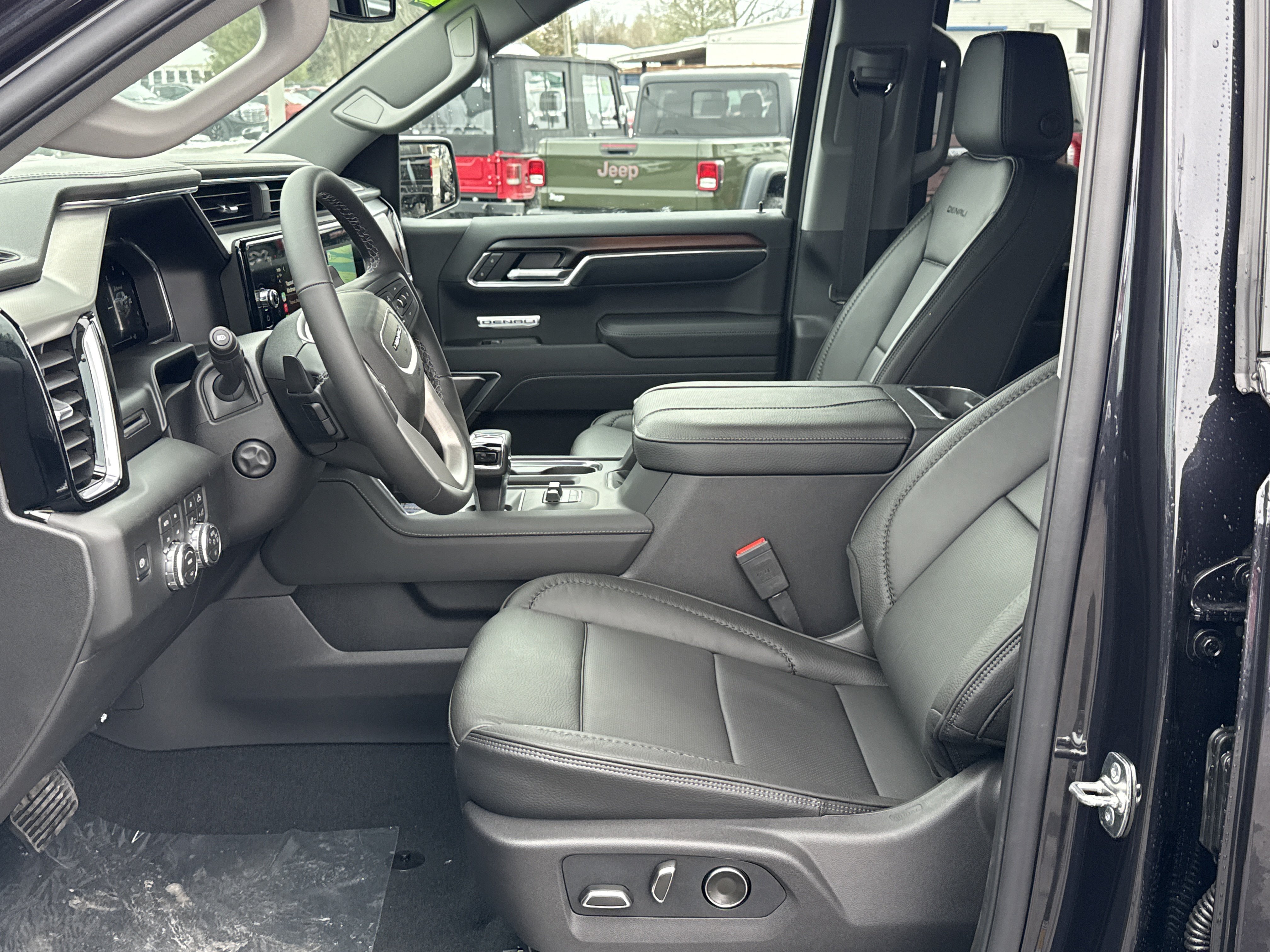New 2026 GMC Sierra 1500 Denali AWD/4WD image 11