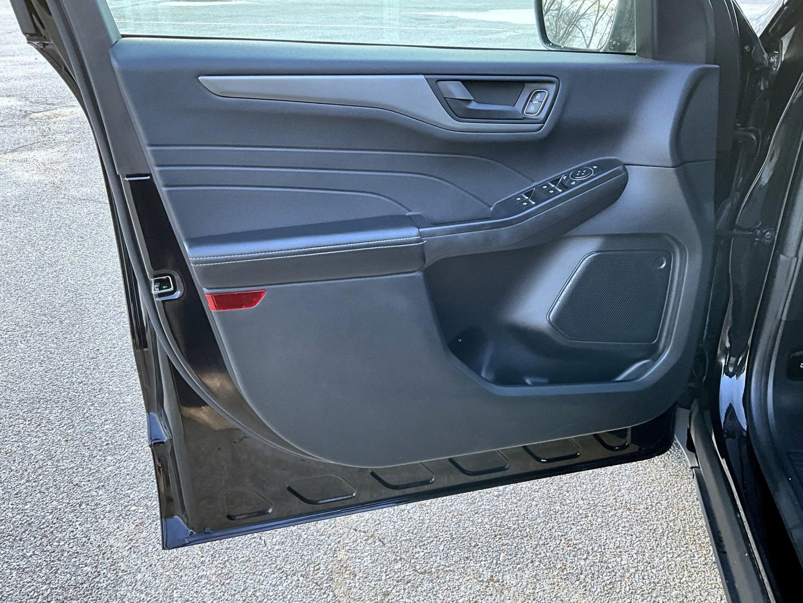 Used 2023 Ford Escape Active image 10