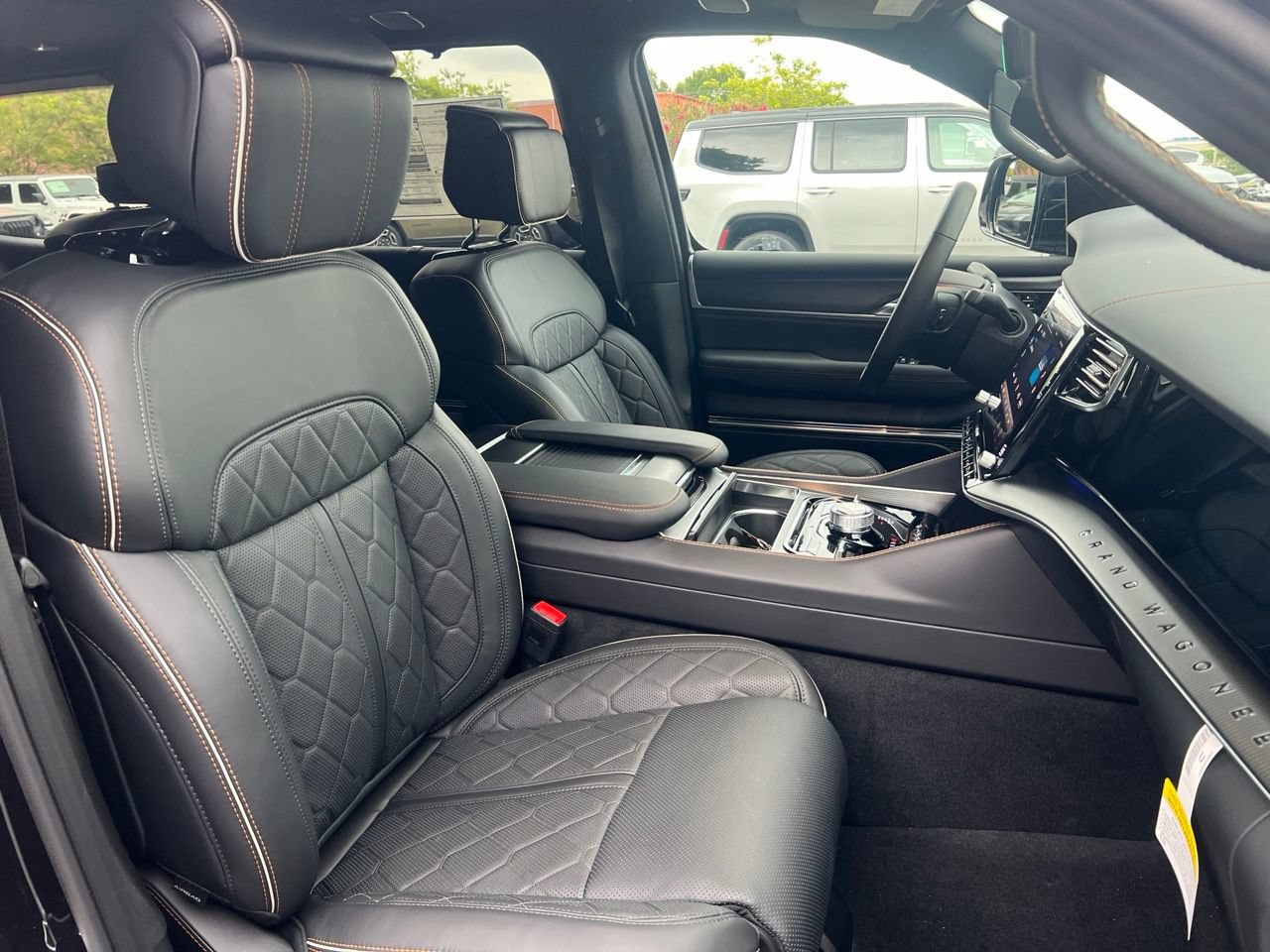 New 2026 Jeep Grand Wagoneer Summit AWD/4WD image 30