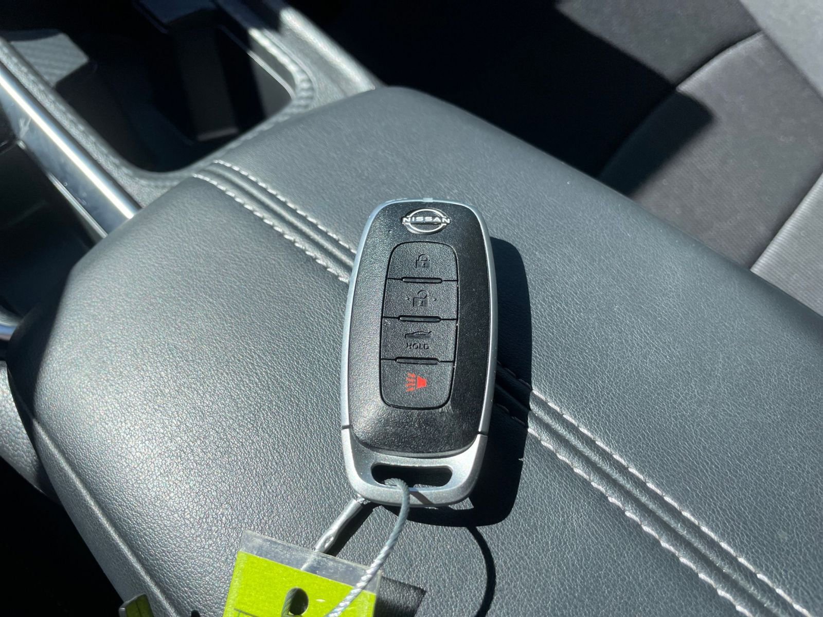 Used 2025 Nissan Sentra SV image 21