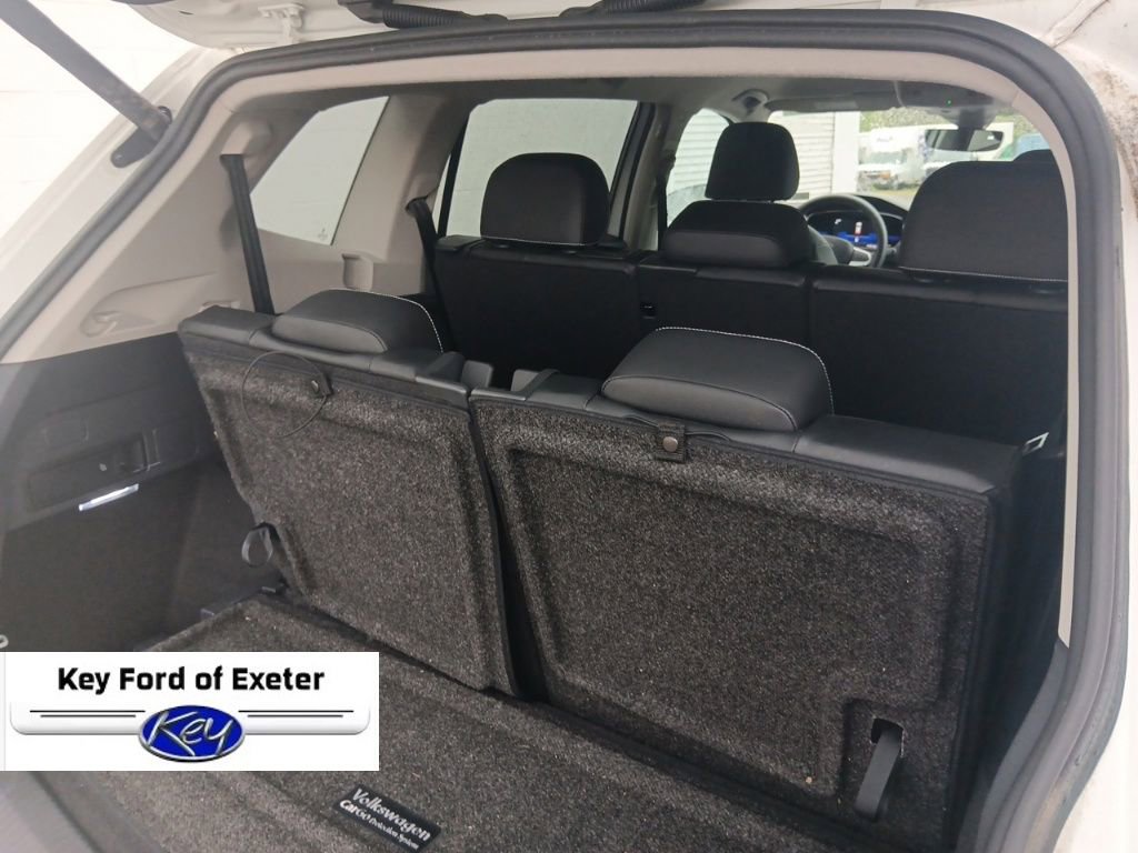 Used 2022 Volkswagen Tiguan SE FWD image 11