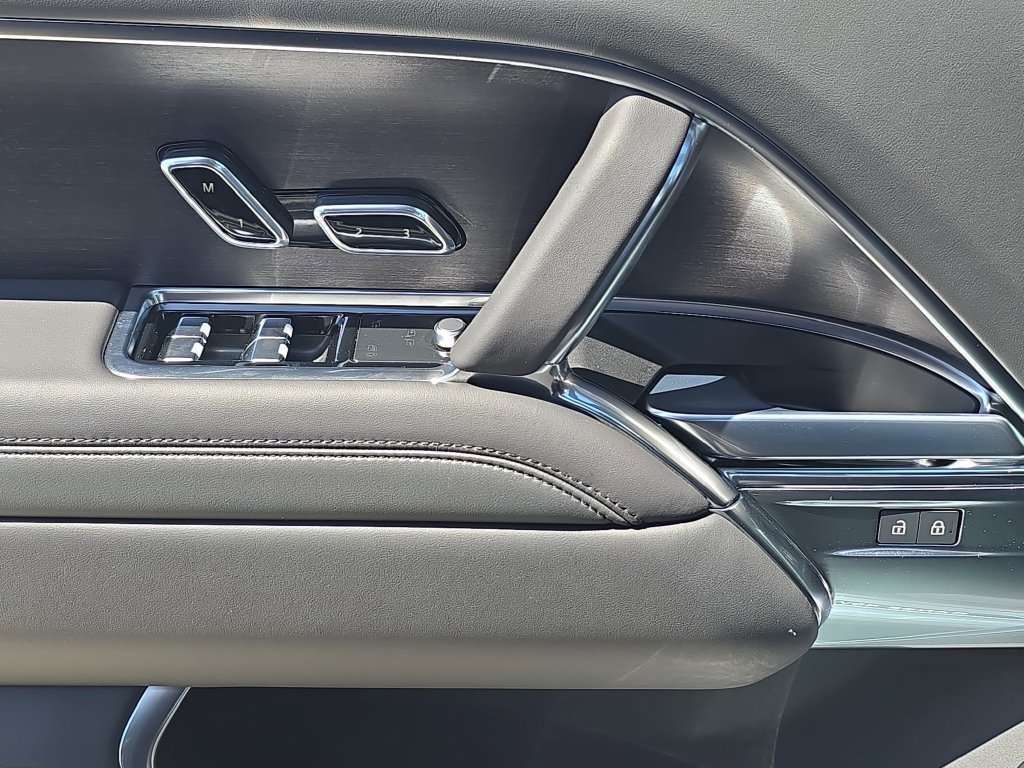 New 2026 Land Rover Range Rover SE AWD/4WD image 29