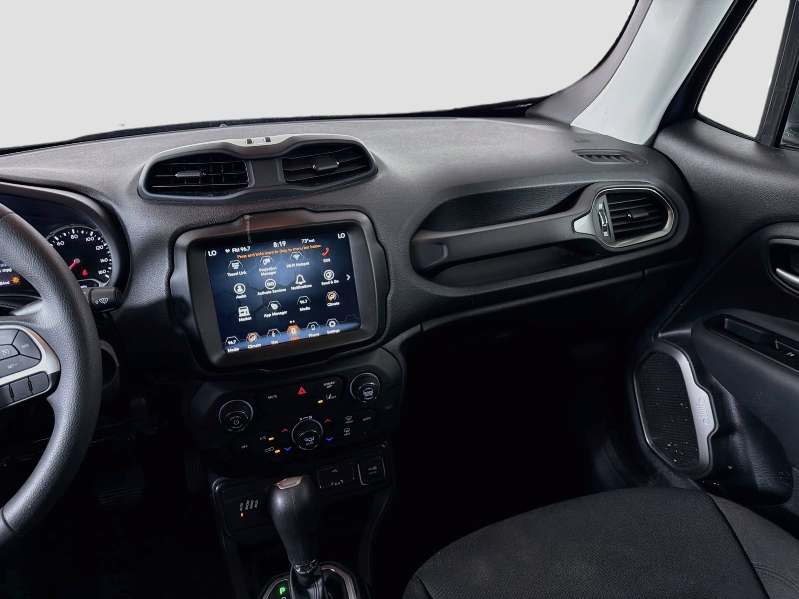 Used 2023 Jeep Renegade Latitude AWD/4WD image 25