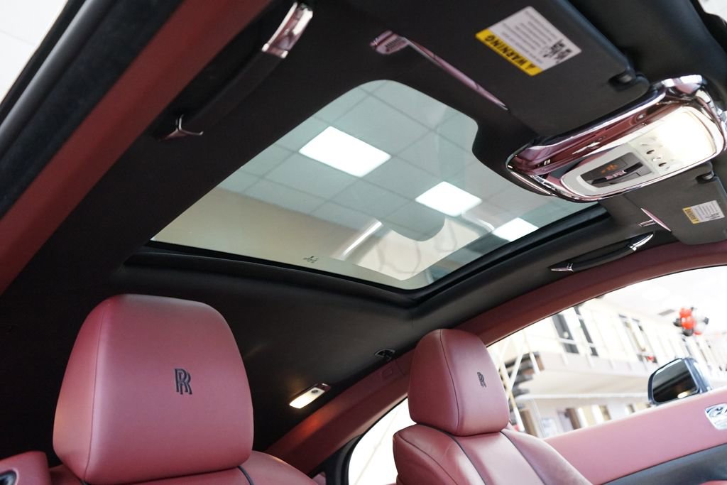 Used 2016 Rolls-Royce Wraith image 12
