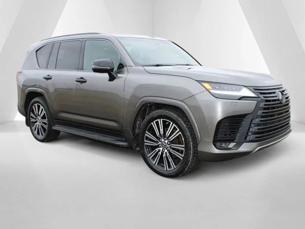 Used 2023 Lexus LX 600 4WD w/ Appearance Package image 42