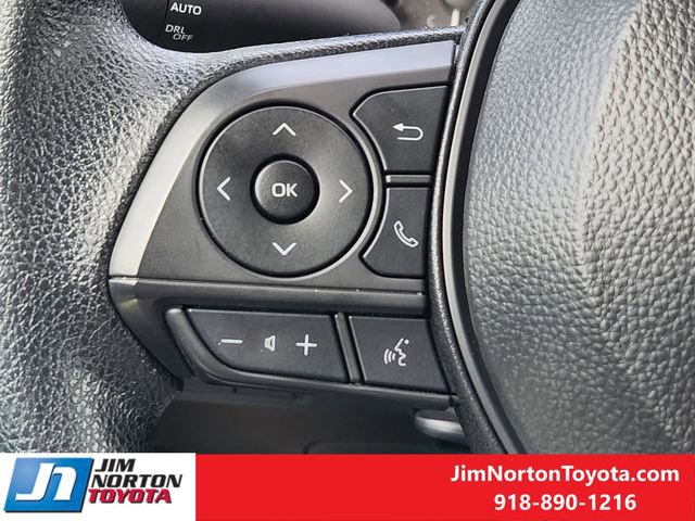 Used 2025 Toyota Corolla LE w/ LE Premium Package FWD image 29
