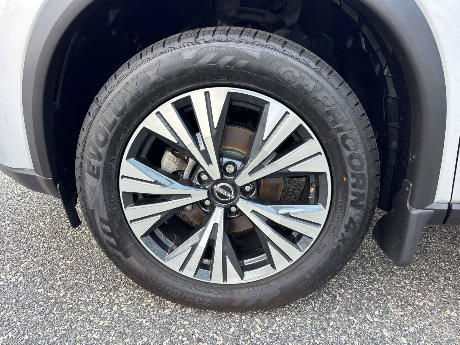 Used 2022 Nissan Rogue SV AWD/4WD image 9