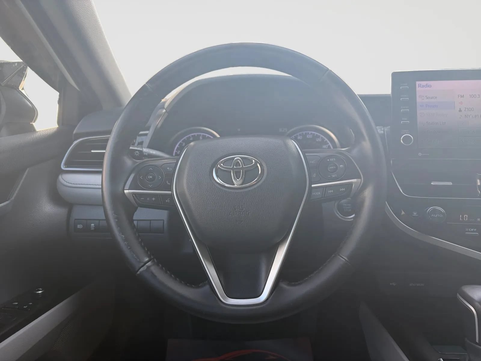 Used 2021 Toyota Camry XLE AWD/4WD image 29