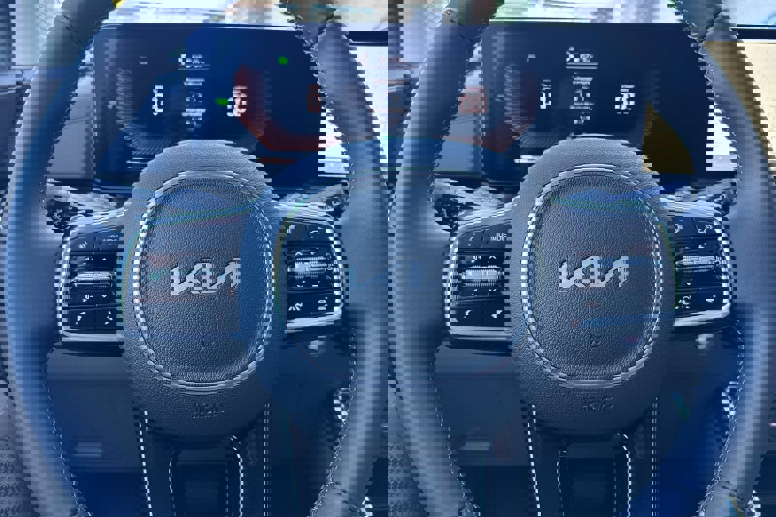 New 2026 Kia Carnival EX image 25