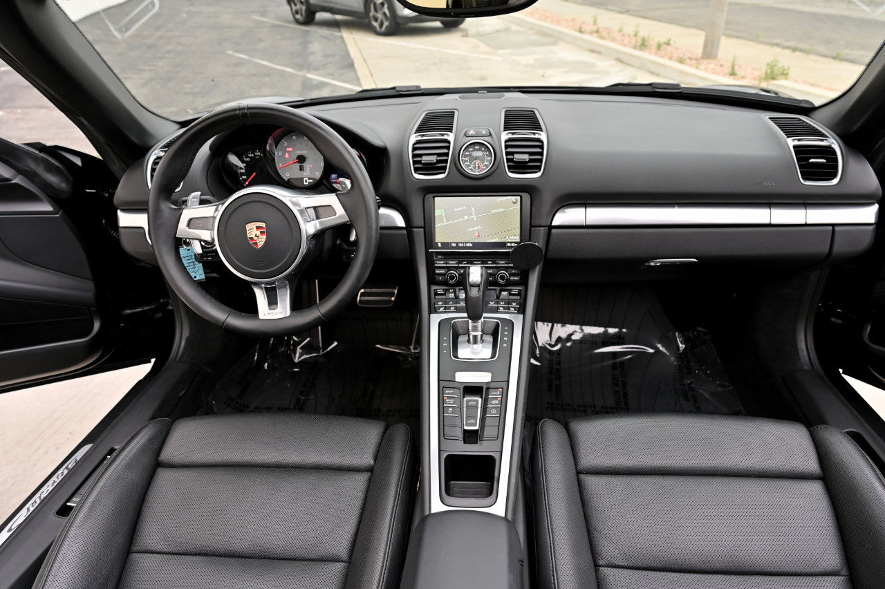 Used 2013 Porsche Boxster S RWD image 16