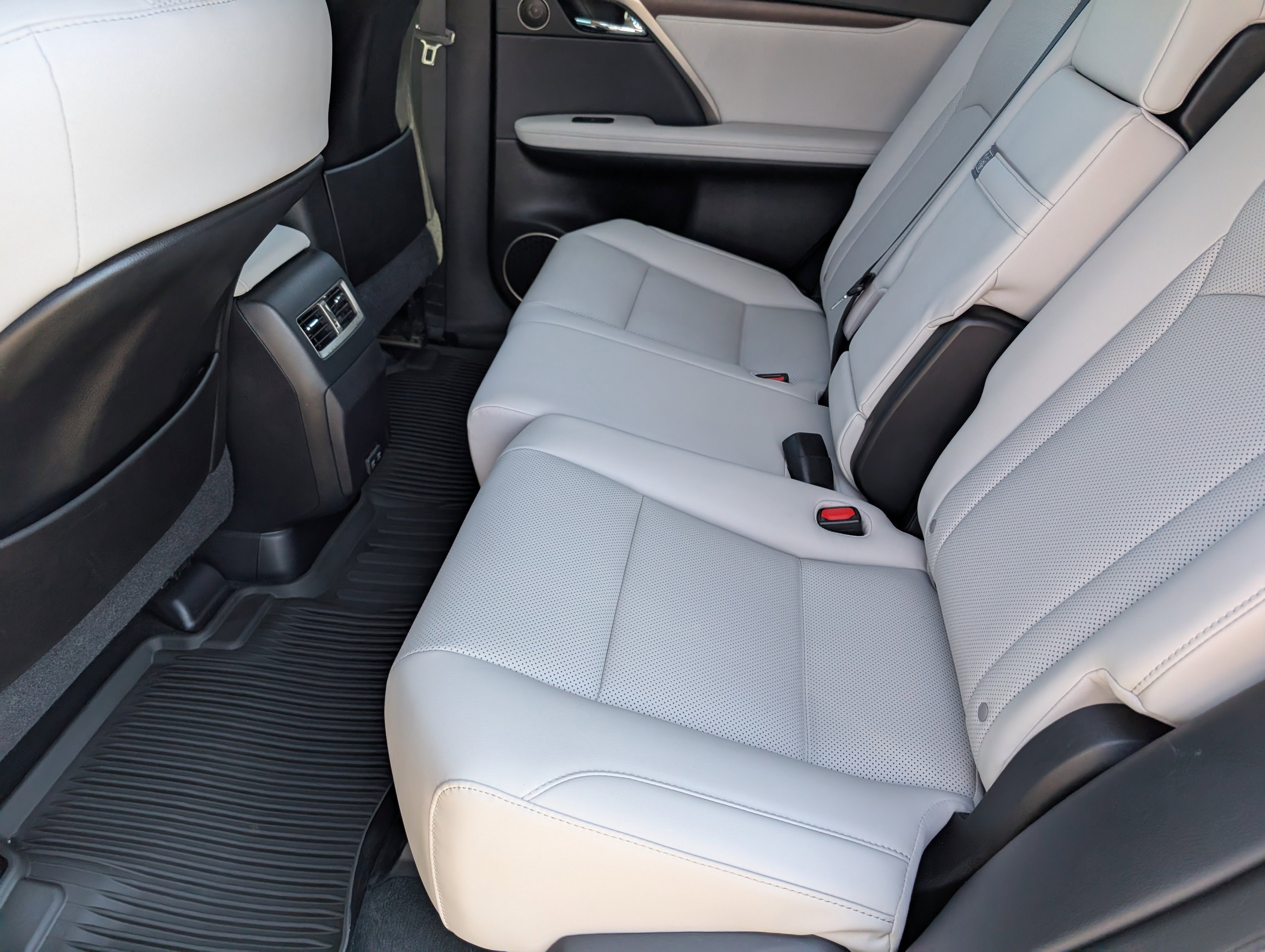 Used 2022 Lexus RX 350 FWD w/ Premium Package image 11