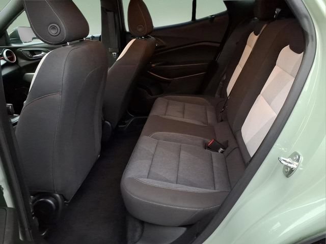 Used 2024 Chevrolet Trax RS w/ Driver Confidence Package FWD image 12