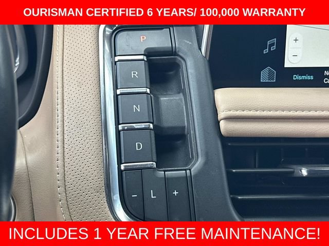 Used 2024 Chevrolet Suburban Premier w/ Advanced Technology Package AWD/4WD image 21