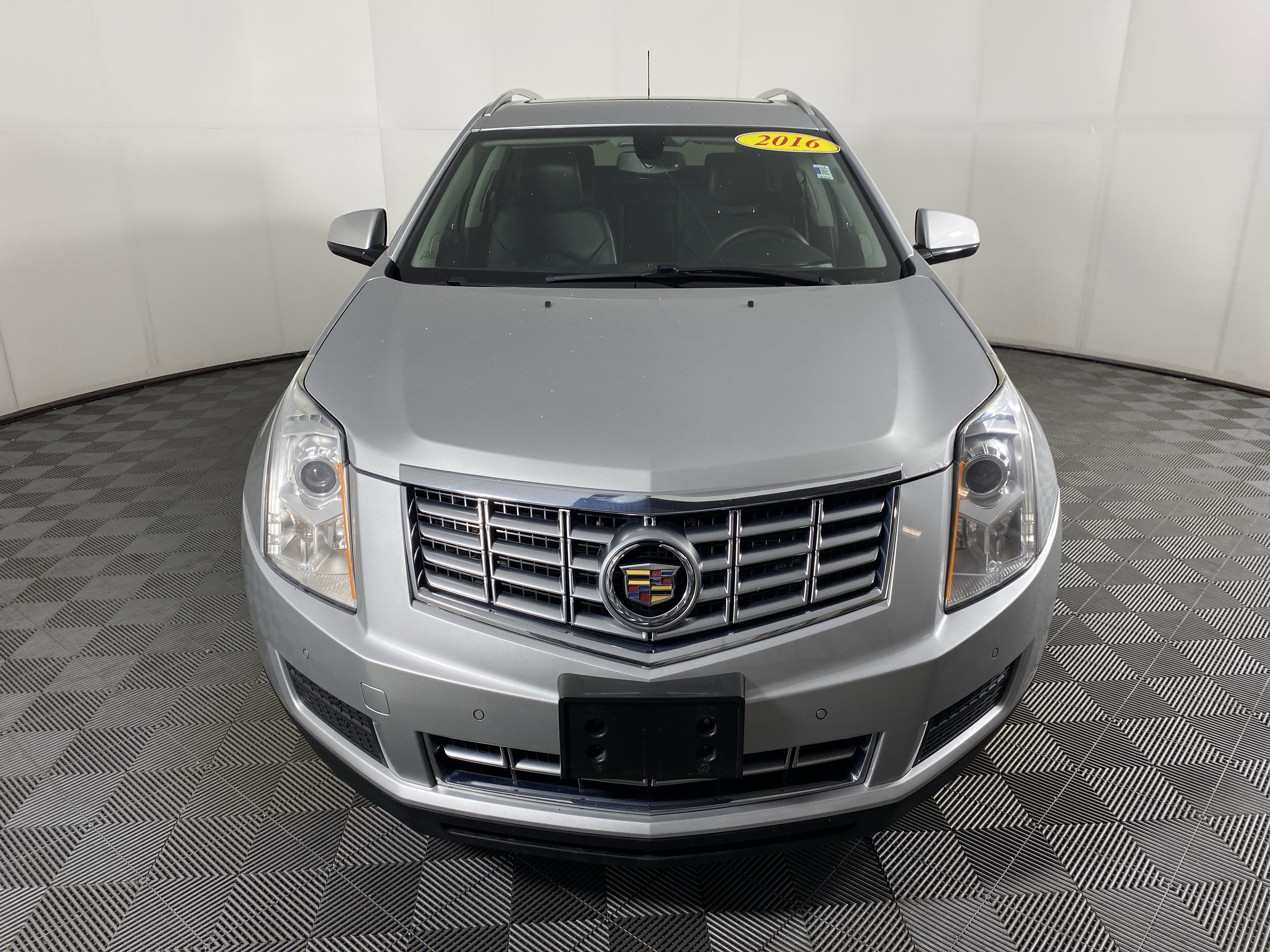 Used 2016 Cadillac SRX Luxury image 12