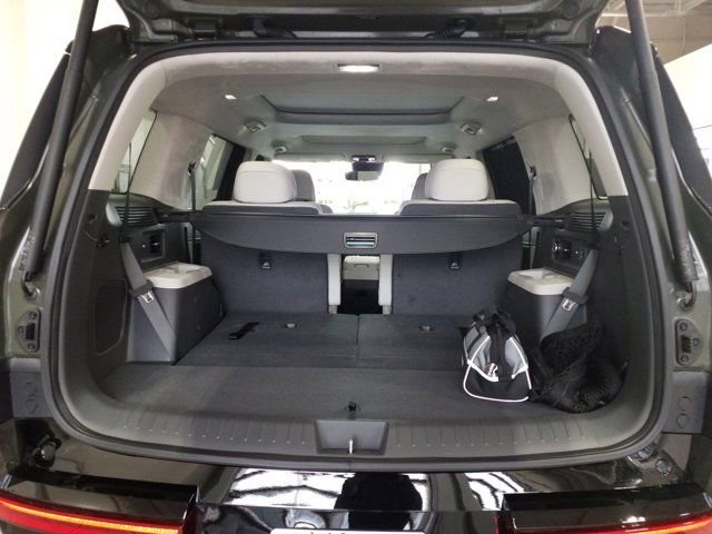 Certified 2025 Hyundai Santa Fe Calligraphy FWD image 14