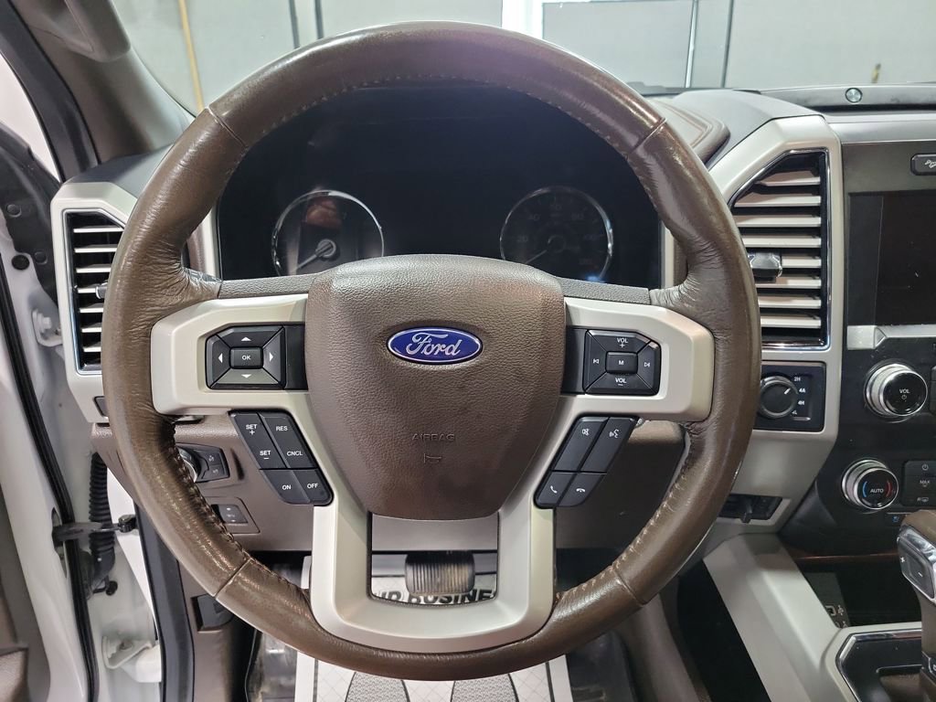 Used 2019 Ford F150 King Ranch w/ Equipment Group 601A Luxury AWD/4WD image 5