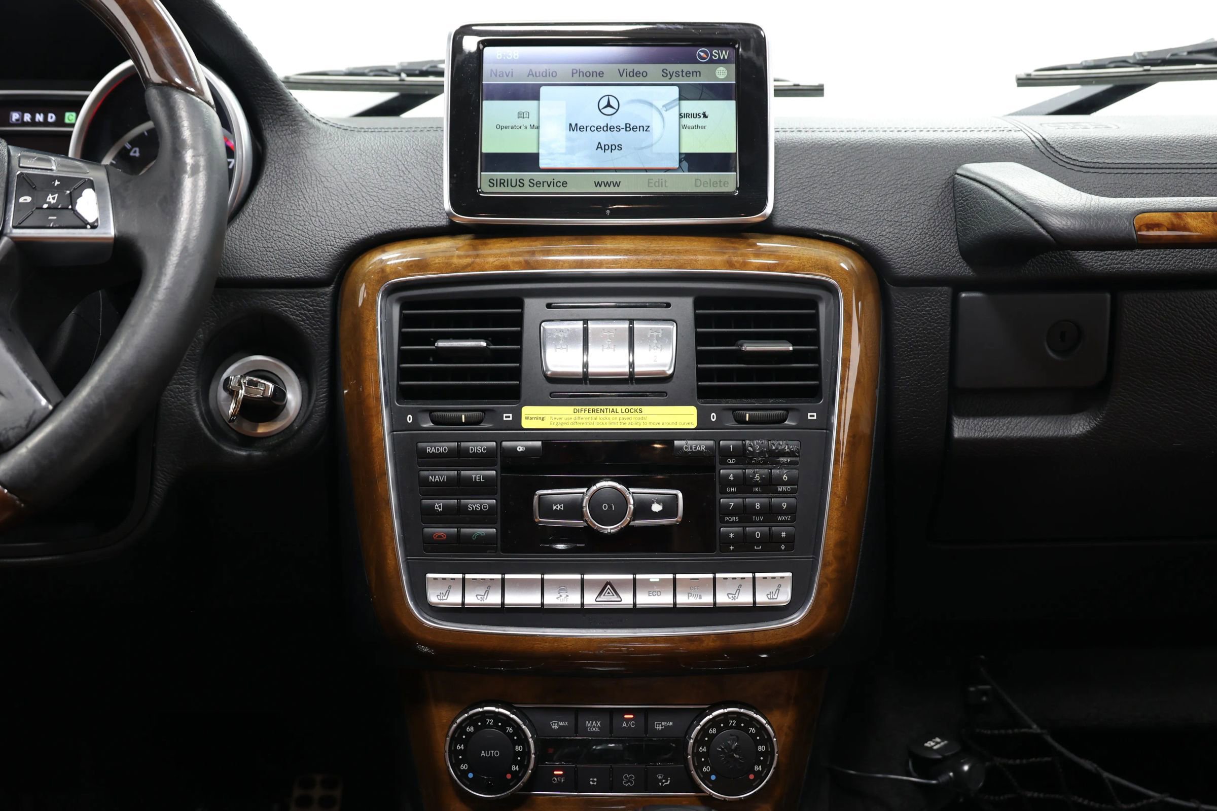 Used 2013 Mercedes-Benz G 63 AMG 4MATIC image 26