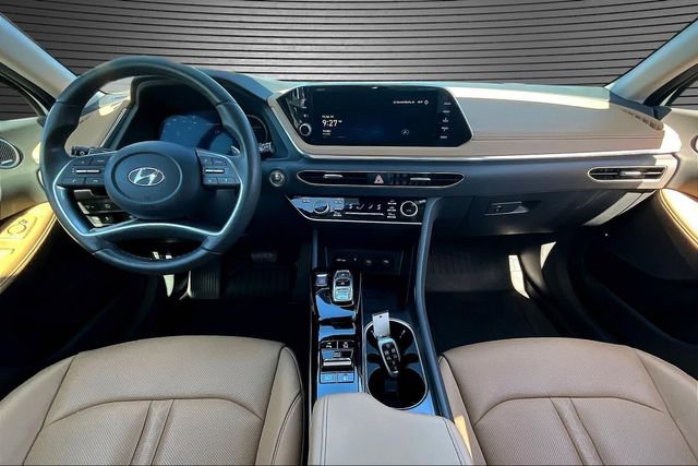 Used 2023 Hyundai Sonata Limited w/ Winter Weather Package FWD image 7