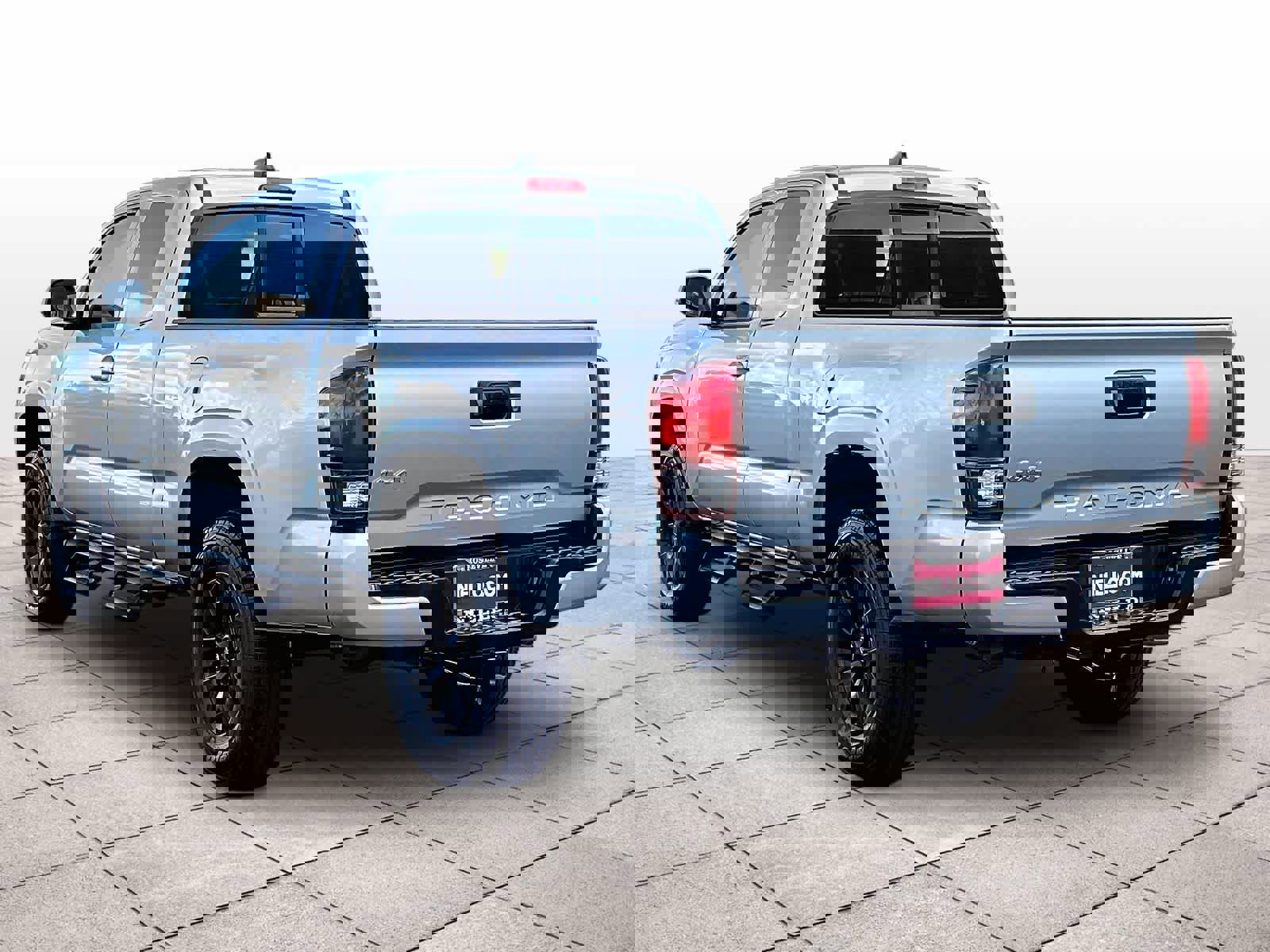 Used 2023 Toyota Tacoma SR image 14