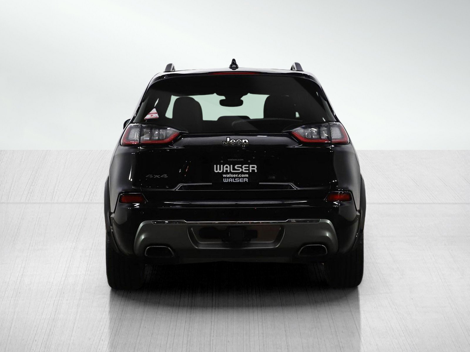 Used 2019 Jeep Cherokee Overland w/ Technology Group image 4