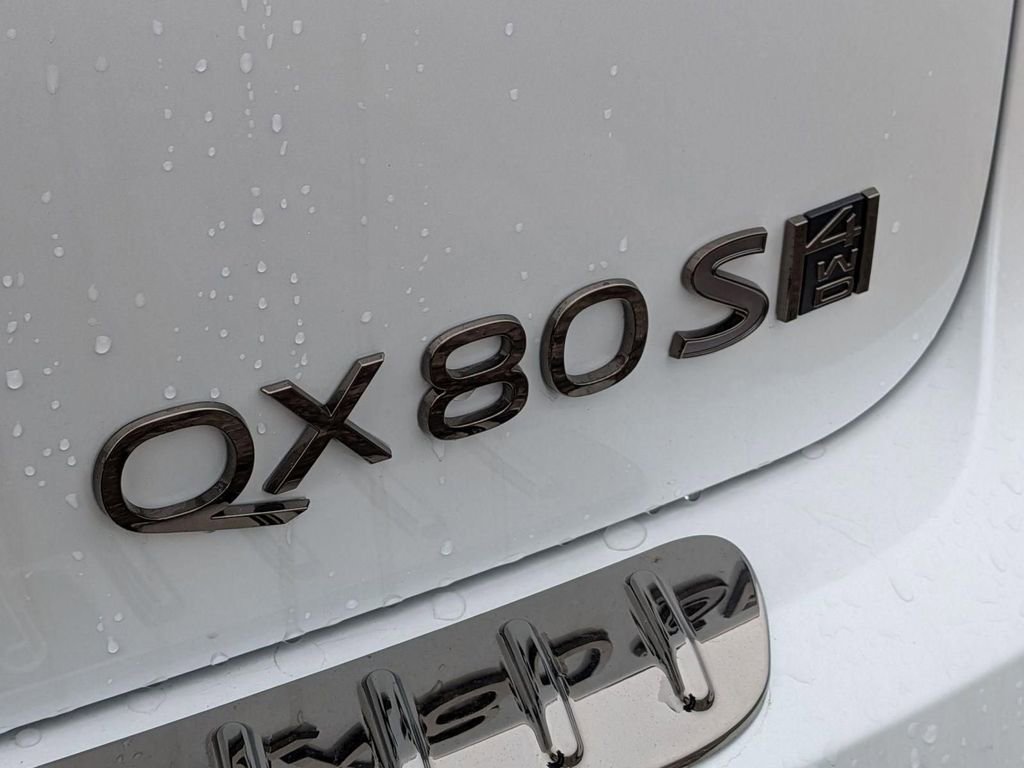 New 2026 INFINITI QX80 4WD w/ Sport Exterior Package image 10