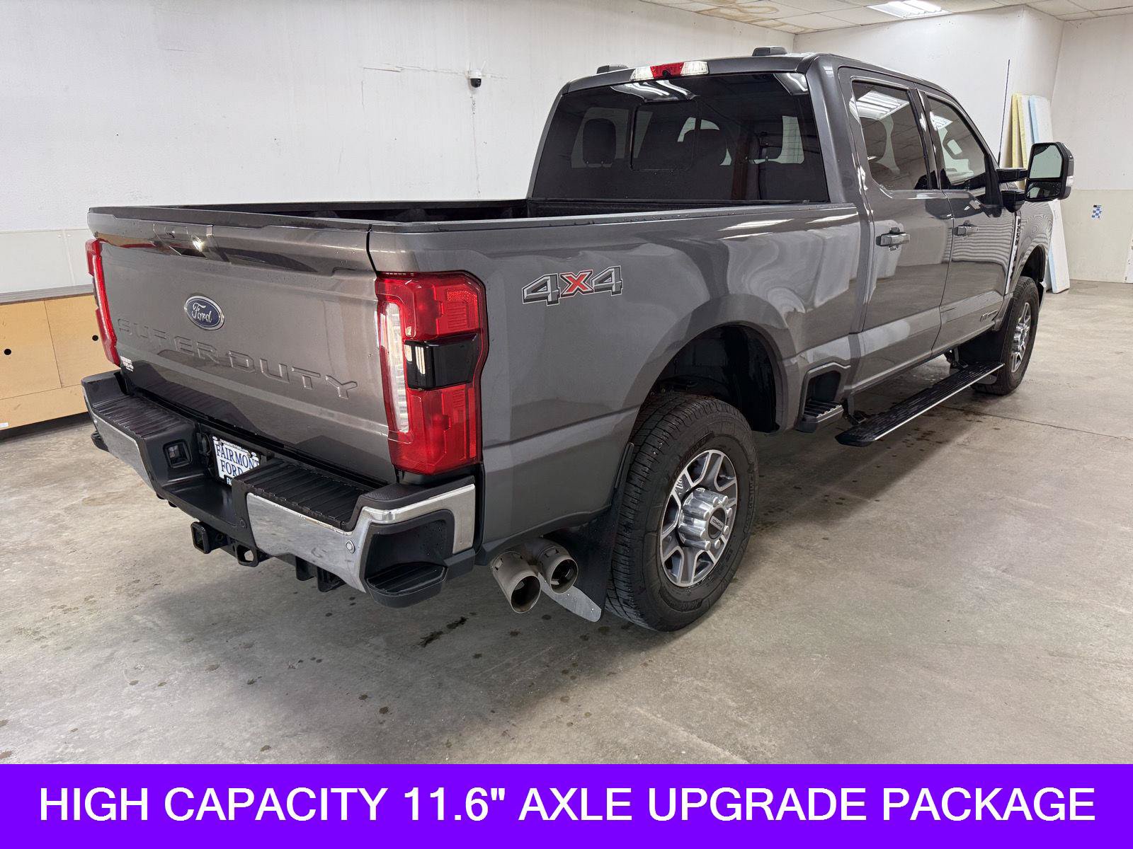 Used 2023 Ford F250 Lariat w/ Lariat Ultimate Package AWD/4WD image 7