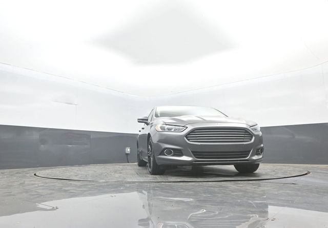 Used 2014 Ford Fusion SE w/ Equipment Group 202A image 28