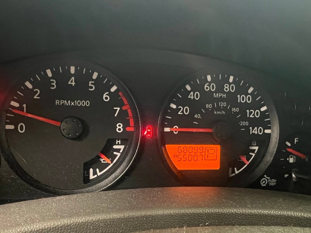 Used 2014 Nissan Frontier SV w/ SV Value Truck Package RWD image 8