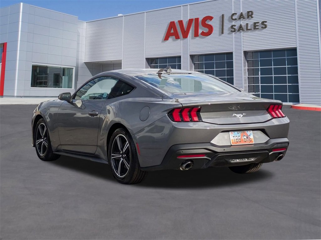 Used 2024 Ford Mustang Coupe image 9