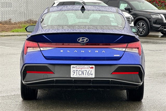 Used 2025 Hyundai Elantra SEL image 5