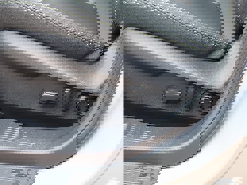 Used 2023 Subaru Outback Onyx Edition image 25