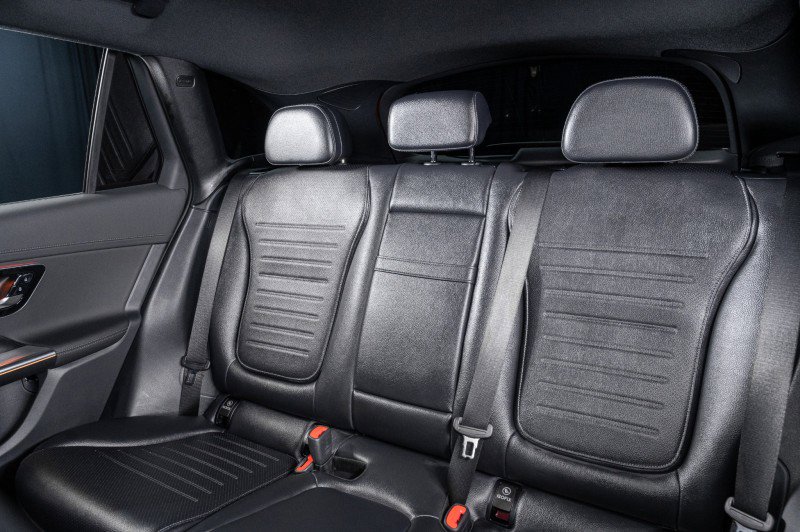 New 2025 Mercedes-Benz GLC 300 image 28