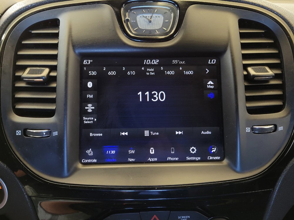 Used 2021 Chrysler 300 S image 25