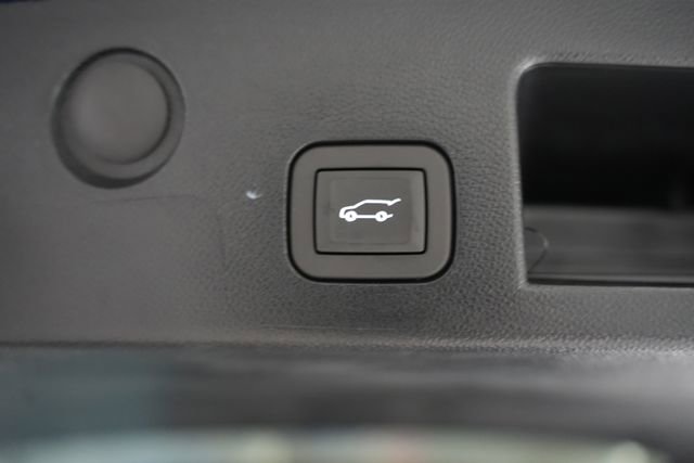 New 2026 Chevrolet Equinox LT w/ Convenience Package II AWD/4WD image 10