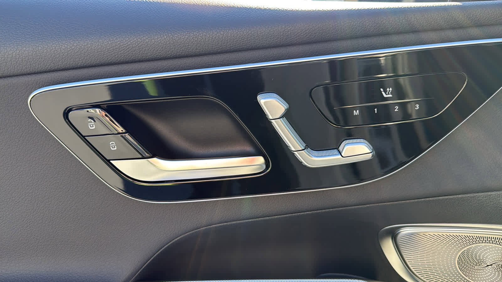 New 2026 Mercedes-Benz GLC 300 4MATIC image 17