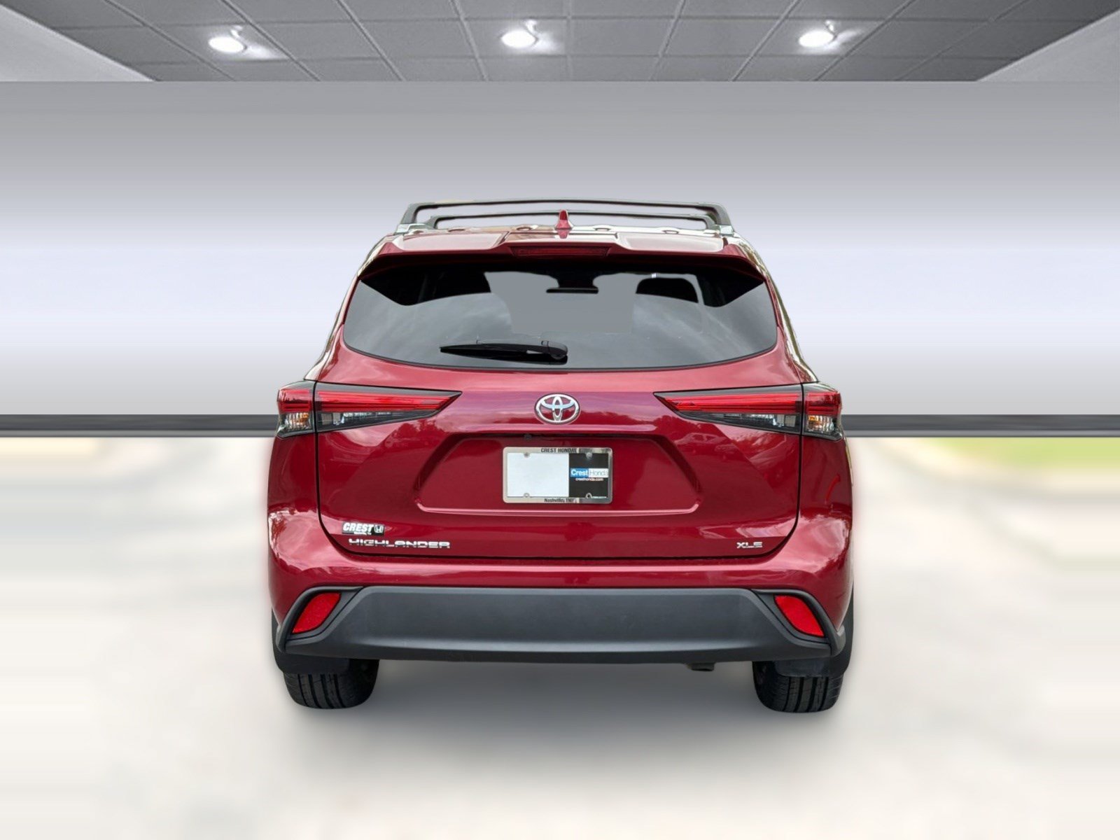Used 2023 Toyota Highlander XLE FWD image 10