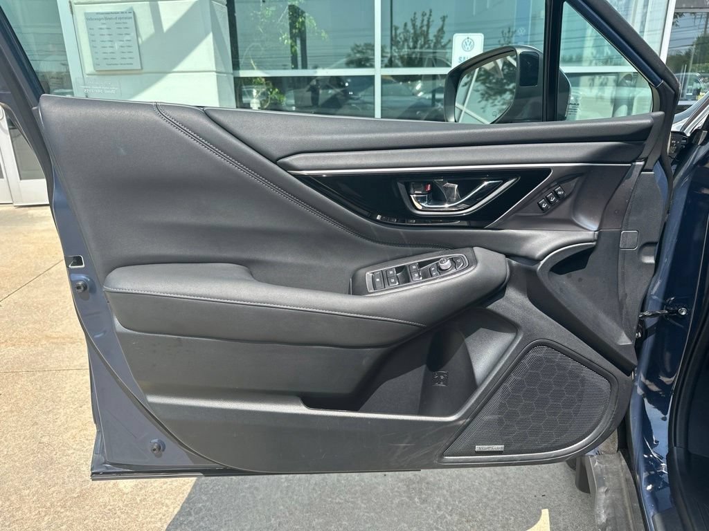 Used 2024 Subaru Outback Touring XT AWD/4WD image 14