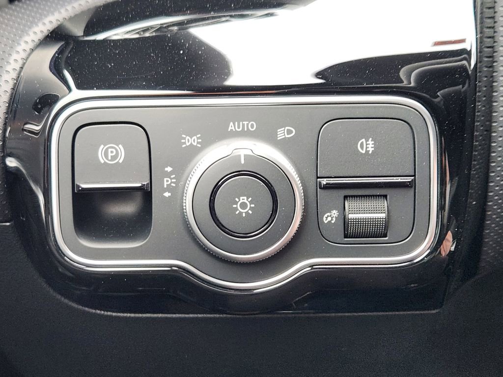 New 2026 Mercedes-Benz CLA 250 4MATIC image 21