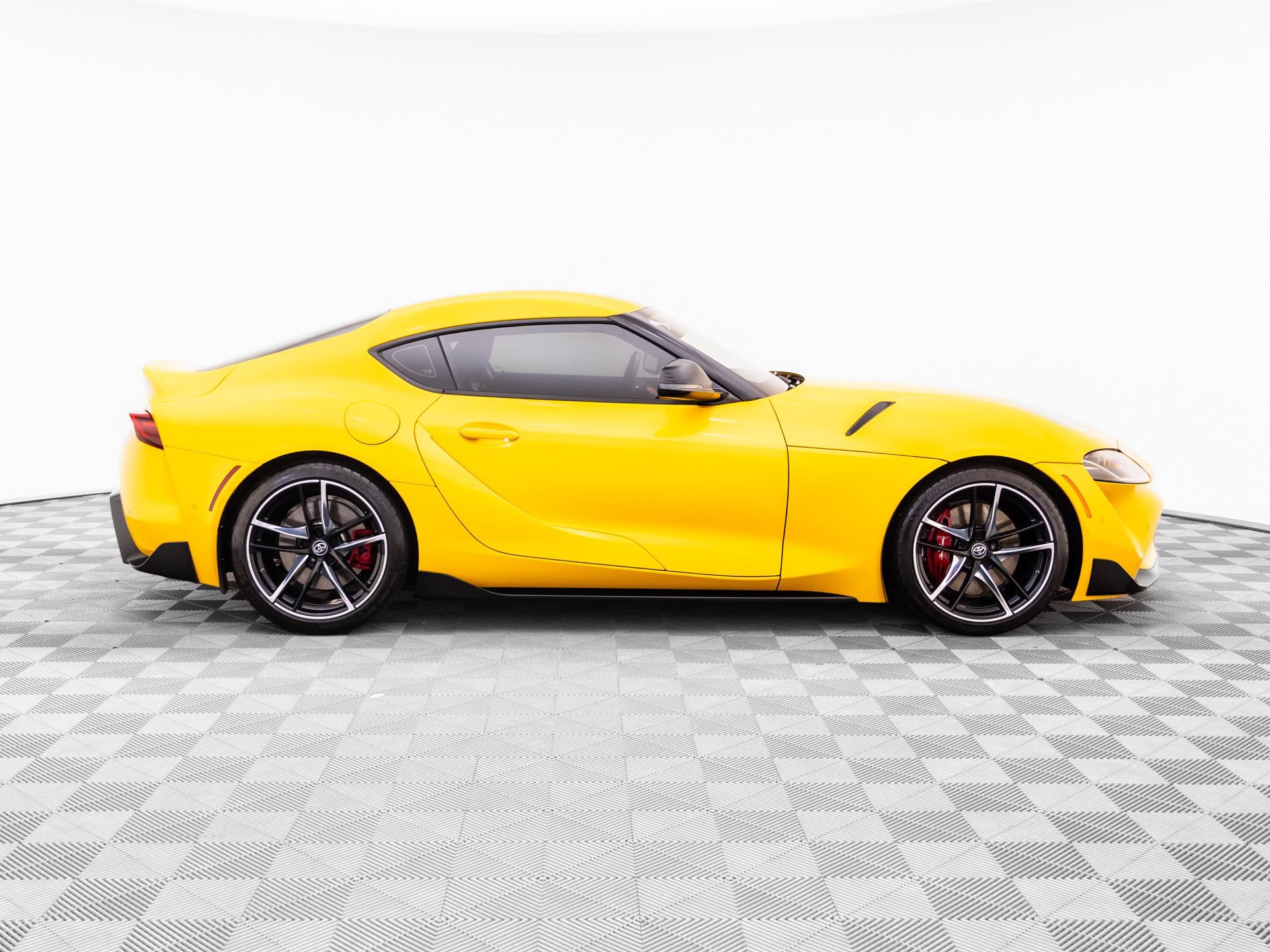 Used 2021 Toyota Supra Premium w/ Driver Assist Package RWD image 8