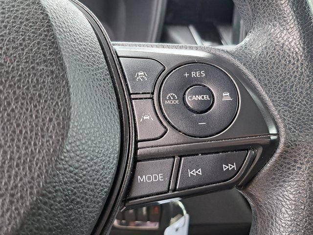 Used 2023 Toyota Corolla LE FWD image 11