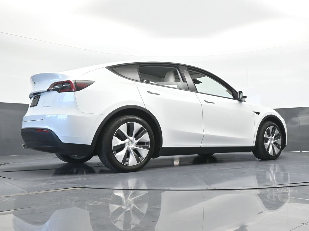 Used 2021 Tesla Model Y Long Range AWD/4WD image 50