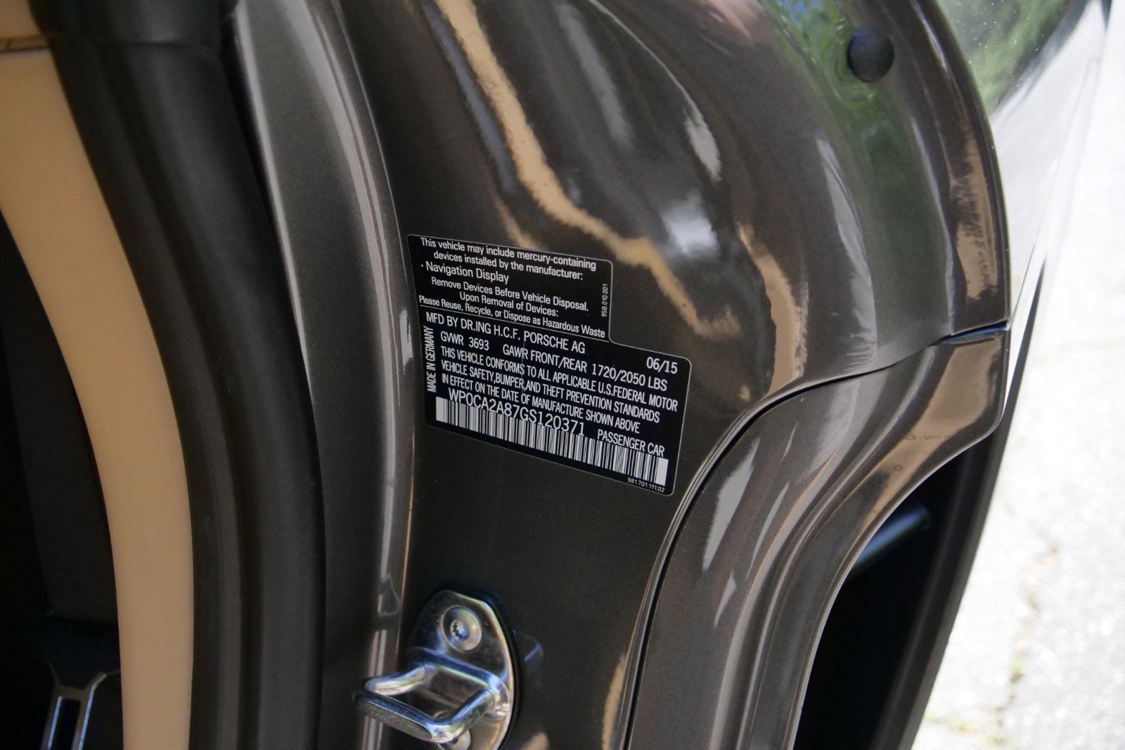 Used 2016 Porsche Boxster image 21