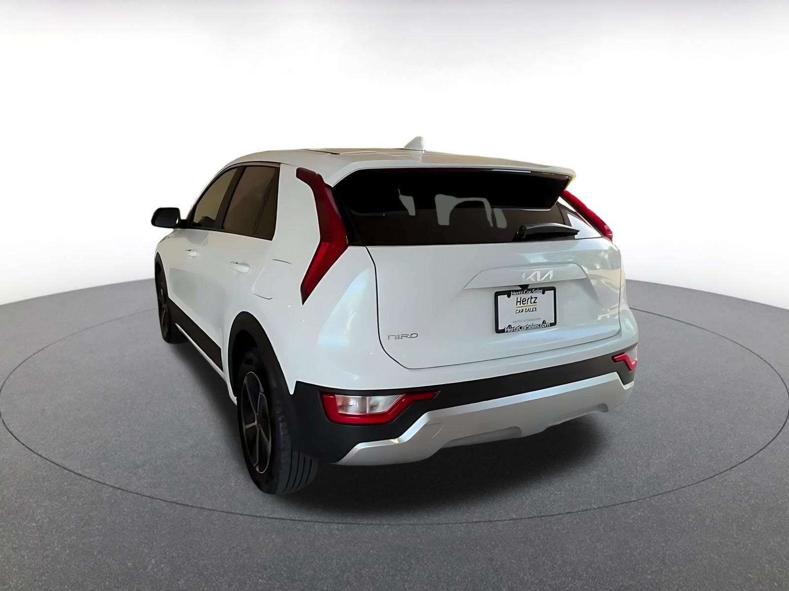Used 2026 Kia Niro LX FWD image 11