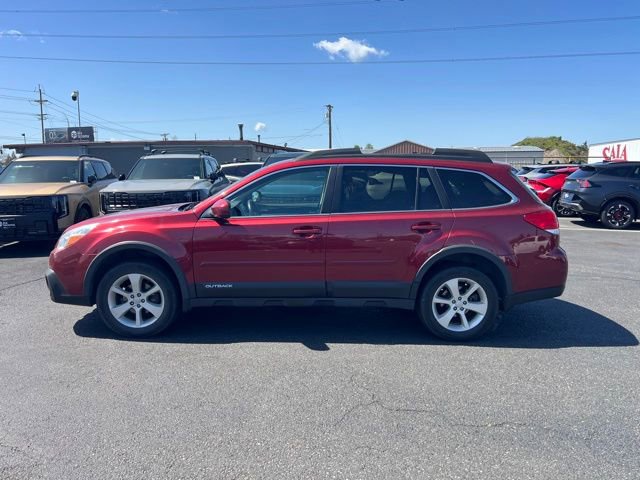 Used 2014 Subaru Outback 2.5i Premium w/ Accessory Value Package (OYZ) AWD/4WD image 6