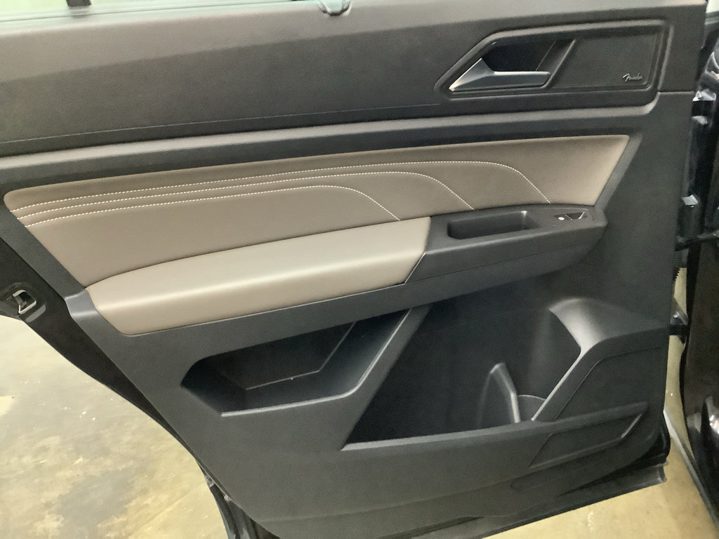 Used 2022 Volkswagen Atlas SEL AWD/4WD image 21