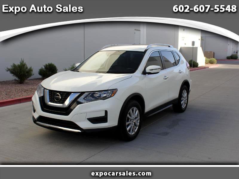 Used 2020 Nissan Rogue SV image 1