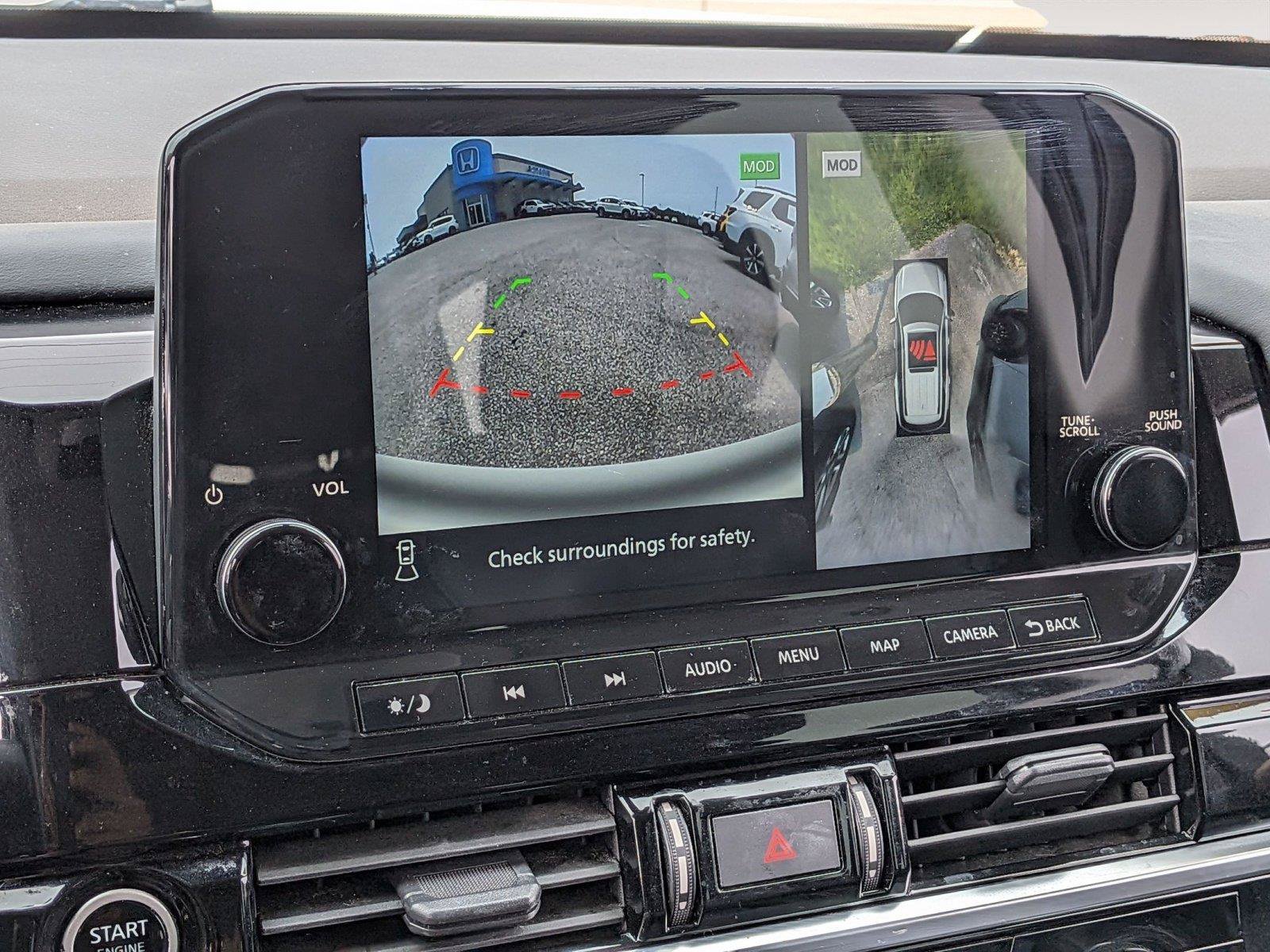 Used 2023 Nissan Pathfinder Platinum w/ Cargo Package AWD/4WD image 25