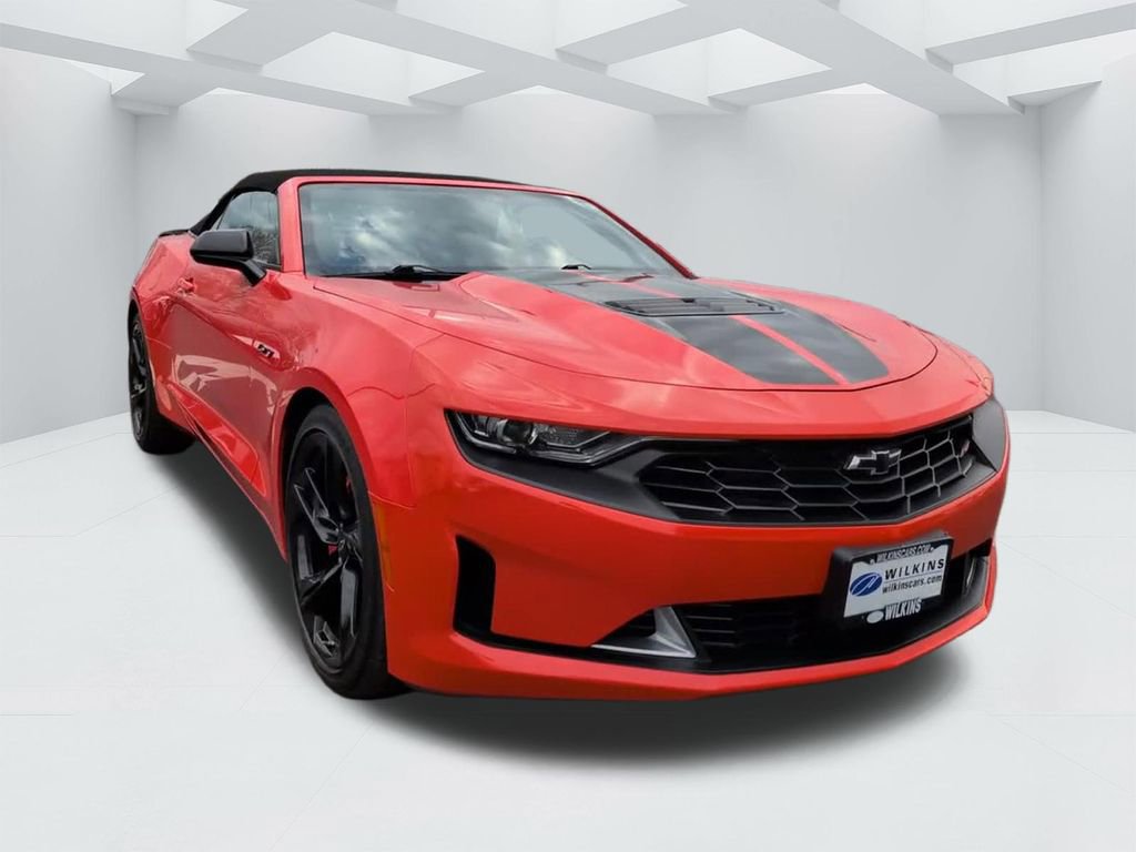 Used 2021 Chevrolet Camaro LT w/ RS Package image 3