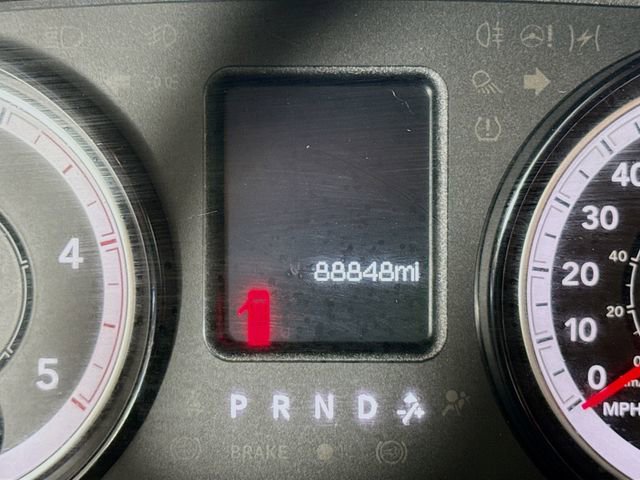 Used 2018 RAM 2500 Tradesman w/ Chrome Appearance Group image 29