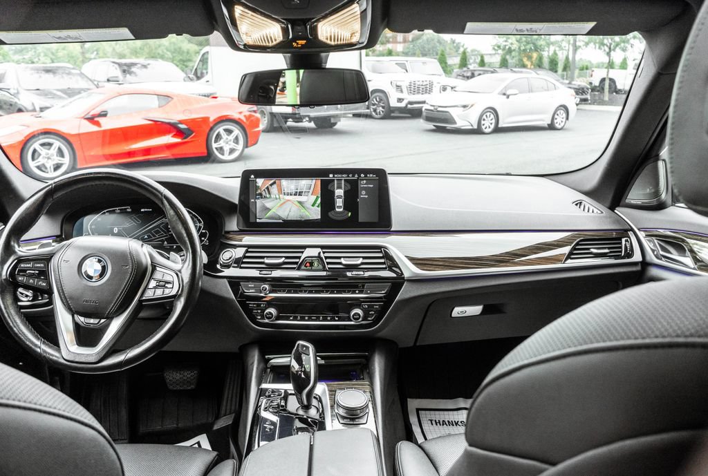 Used 2023 BMW 530e RWD image 8